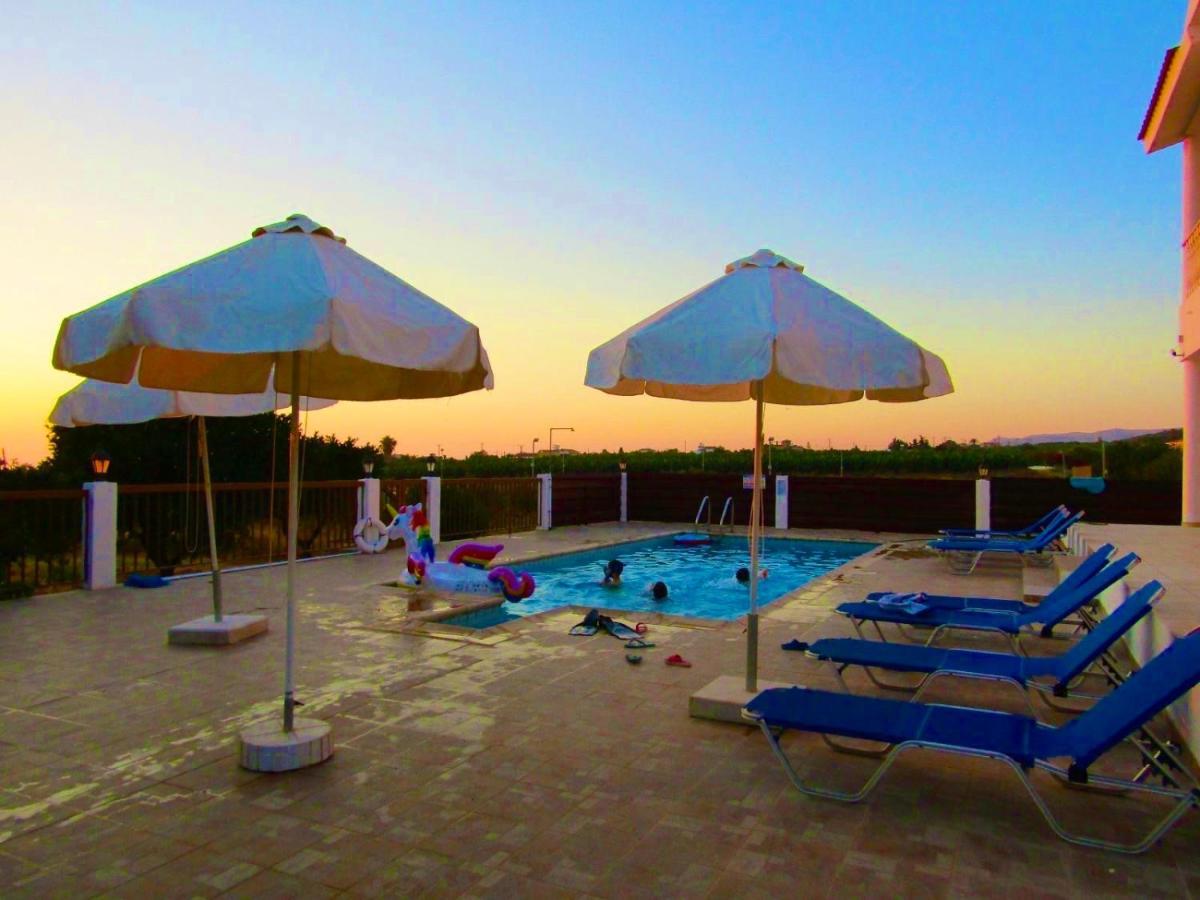 Villa Lambriana Peyia Exterior foto